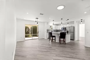 8338 SE 178th Deveaux Ln, The Villages, FL 32162 - Photo 5