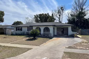 2710 Lakewood Ln, Eustis, FL 32726 - Photo 35