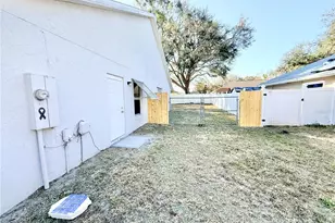 2494 Tremont Dr, Eustis, FL 32726 - Photo 33