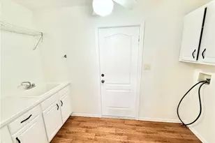 2494 Tremont Dr, Eustis, FL 32726 - Photo 25