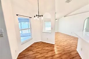 2494 Tremont Dr, Eustis, FL 32726 - Photo 5