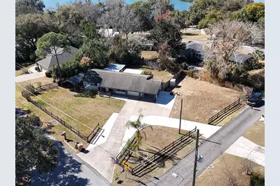 2304 Country Club Road, Eustis, FL 32726 - Photo 39