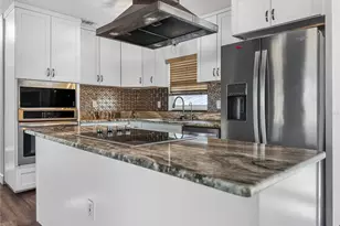 2304 Country Club Rd, Eustis, FL 32726 - Photo 11