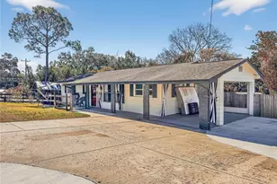 2304 Country Club Rd, Eustis, FL 32726 - Photo 3