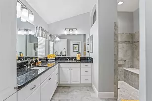 670 Woodbridge Wy, The Villages, FL 32163 - Photo 37