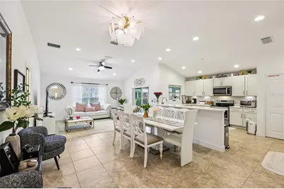 10453 Silver Maple Avenue, Oxford, FL 34484 - Photo 9