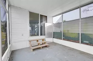 12623 Milwaukee Ave, Tavares, FL 32778 - Photo 11