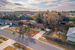 12244 Delaware Woods Ln, Orlando, FL 32824 - Photo 3