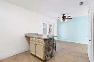 301 Magnolia Way, Lady Lake, FL 32159 - Photo 13