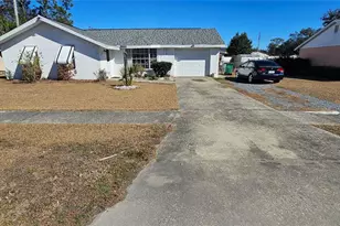 6020 17th St, Zephyrhills, FL 33542 - Photo 1