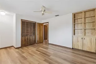 35025 Raintree Dr, Fruitland Park, FL 34731 - Photo 13