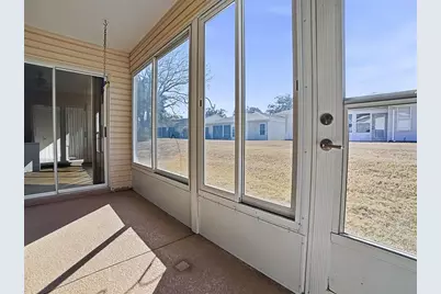 752 Old Oaks Lane, Leesburg, FL 34748 - Photo 31