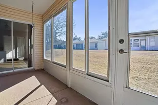 752 Old Oaks Ln, Leesburg, FL 34748 - Photo 31