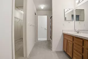 752 Old Oaks Ln, Leesburg, FL 34748 - Photo 21