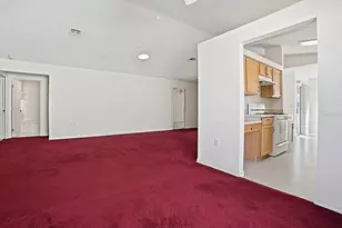 752 Old Oaks Ln, Leesburg, FL 34748 - Photo 7