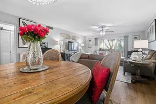 601 N McDonald St, Mount Dora, FL 32757 - Photo 13