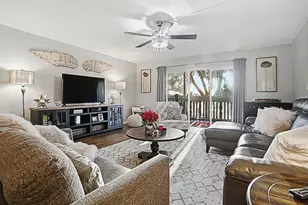 601 N McDonald St, Mount Dora, FL 32757 - Photo 15