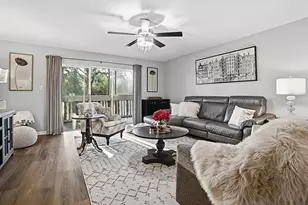 601 N McDonald St, Mount Dora, FL 32757 - Photo 13