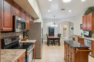 20639 Prince Ranier Pl, Leesburg, FL 34748 - Photo 11