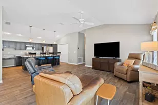 6342 Whittle Ct, The Villages, FL 32163 - Photo 7
