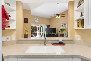 5415 Admiral Way, Oxford, FL 34484 - Photo 11