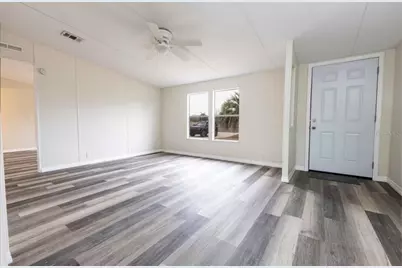 13877 County Road 109F, Lady Lake, FL 32159 - Photo 5