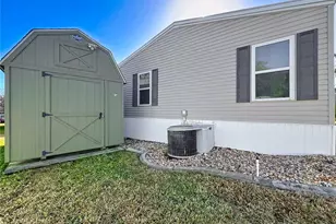 698 Cindi Ave, Leesburg, FL 34788 - Photo 45