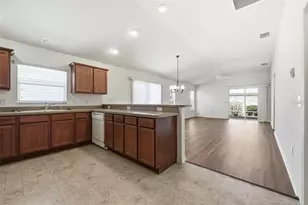 2149 Sandalwood Pl, The Villages, FL 32163 - Photo 21