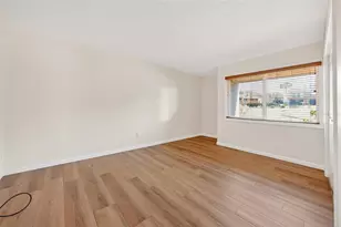 1051 S Highland St, Mount Dora, FL 32757 - Photo 9