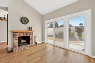 1051 S Highland St, Mount Dora, FL 32757 - Photo 29