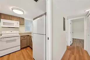 1051 S Highland St, Mount Dora, FL 32757 - Photo 17