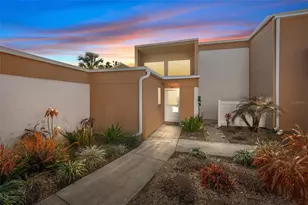 1051 S Highland St, Mount Dora, FL 32757 - Photo 1