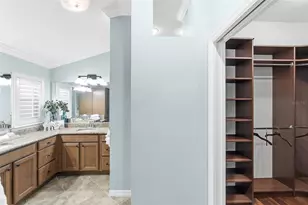 1350 Centerville Pl, The Villages, FL 32162 - Photo 17