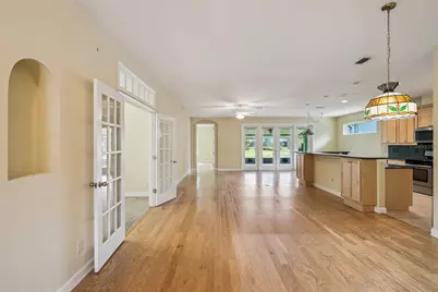 8301 Bridgeport Bay Circle, Mount Dora, FL 32757 - Photo 13