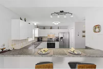 880 Robles Avenue, The Villages, FL 32159 - Photo 5