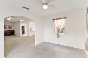 822 Dundee Cir, Leesburg, FL 34788 - Photo 17