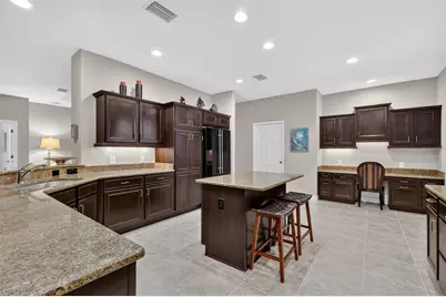 3324 Queensway Terrace, The Villages, FL 32163 - Photo 7