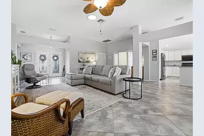 17498 SE 74th Raes Hall Avenue, The Villages, FL 32162 - Photo 9