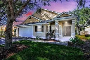 1321 Kellogg Dr, Tavares, FL 32778 - Photo 25