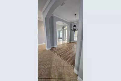 317 E Blue Water Edge Drive, Eustis, FL 32736 - Photo 9