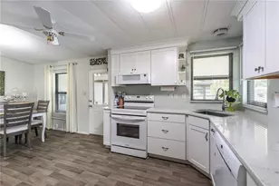 1424 Mohawk Cir, Tavares, FL 32778 - Photo 15