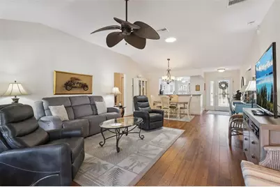 17194 SE 85th Willowick Circle, The Villages, FL 32162 - Photo 5