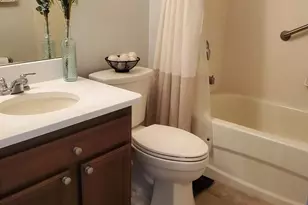 26925 White Plains Way, Leesburg, FL 34748 - Photo 15