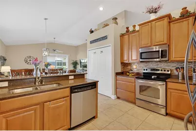 6304 Rolden Court, Mount Dora, FL 32757 - Photo 7