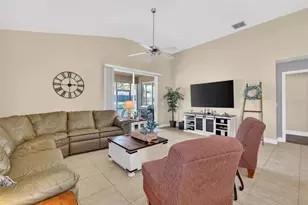 6304 Rolden Ct, Mount Dora, FL 32757 - Photo 11