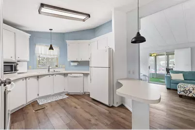 724 Royal Palm Avenue, Lady Lake, FL 32159 - Photo 5