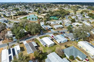 724 Royal Palm Ave, Lady Lake, FL 32159 - Photo 31