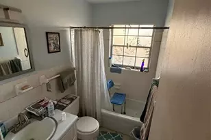 109 E Cedar St, Howey in the Hills, FL 34737 - Photo 11