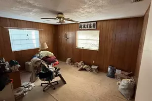 109 E Cedar St, Howey in the Hills, FL 34737 - Photo 13