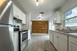 1047 Clay Blvd, Eustis, FL 32726 - Photo 9